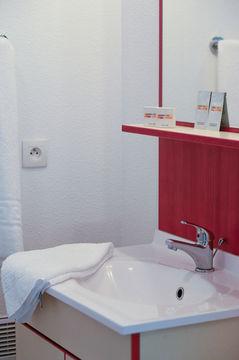 Zenitude Hôtel-résidences Novaxis Hotel 3*