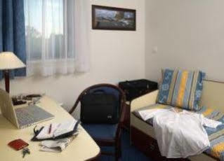 Zenitude Hôtel-résidences Novaxis Hotel 3*
